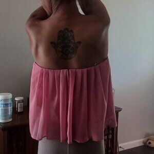 Sleeveless crop top